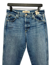 Load image into Gallery viewer, AMO Jeans